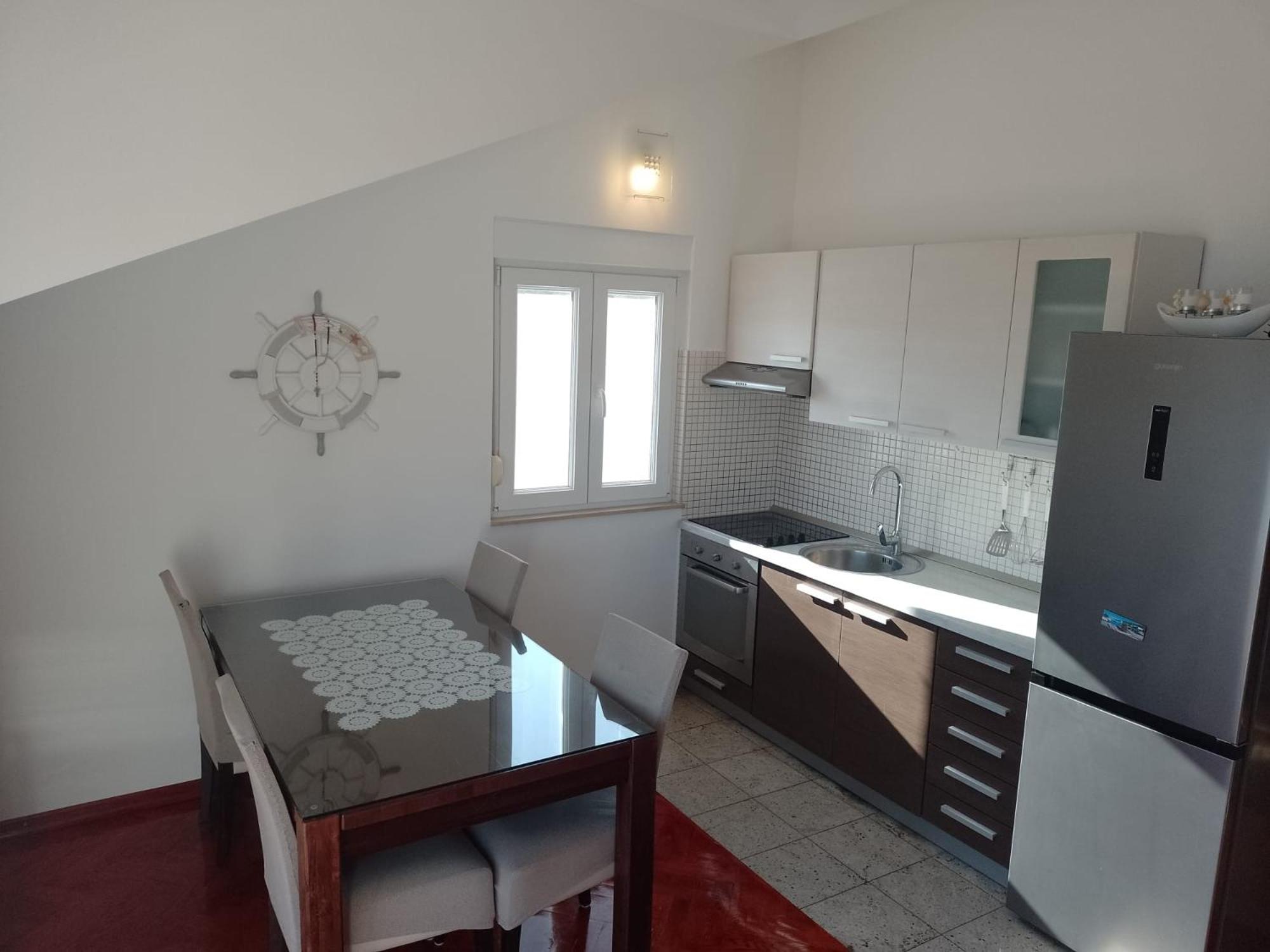 Apartments Silvije 산책길 외부 사진